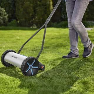 Spindelmäher Comfort 330 by Gardena – product image 2 of 3