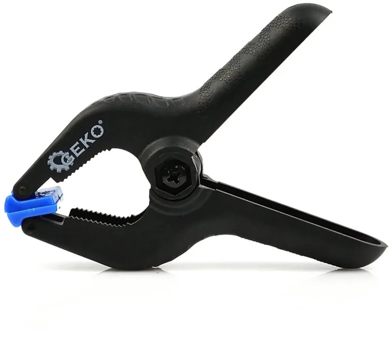Veerklem - 100mm - Sterke Stalen Veer - Zwenkkaken - Duurzaam Kunststof by GEKO, Blue – product image