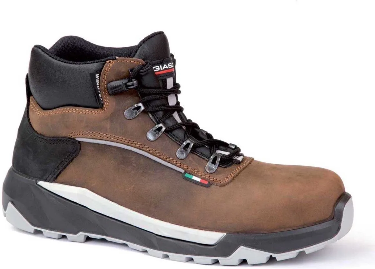 Makalu - Veiligheidsschoenen klasse S7L - Bruin by Giasco, Brown, 41 – product image