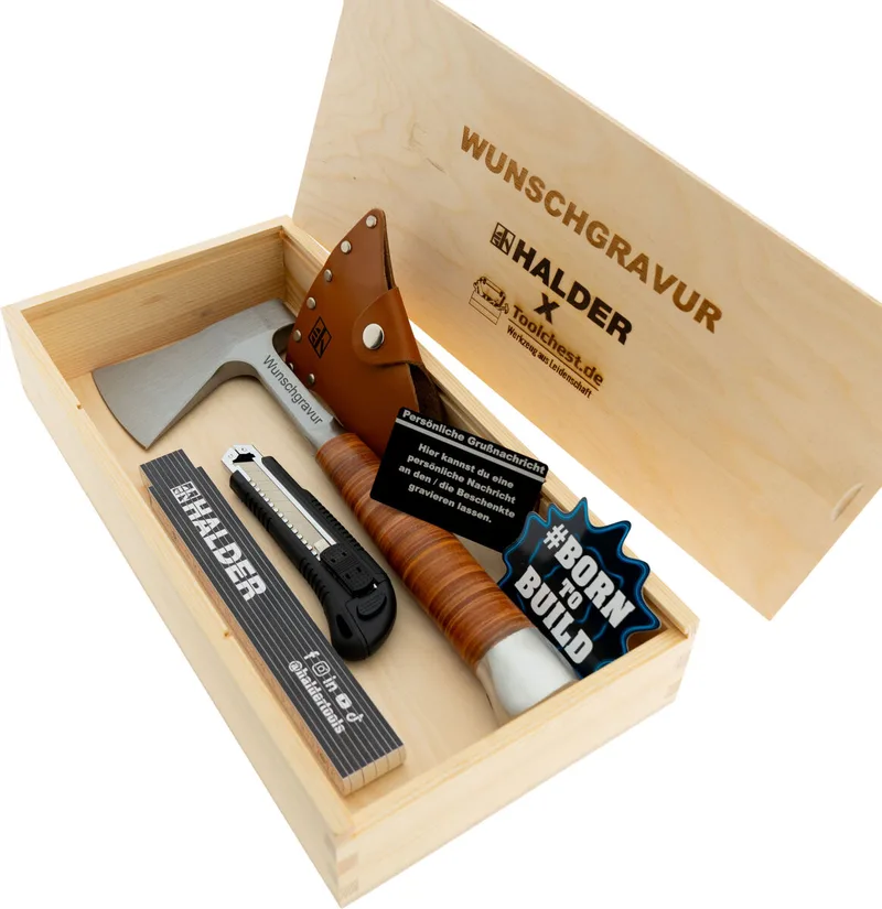Geschenkbox Handbeil in Holzkiste mit Gravur auf Beil & Kiste | Exklusives Handwerker Geschenk de Halder – image du produit