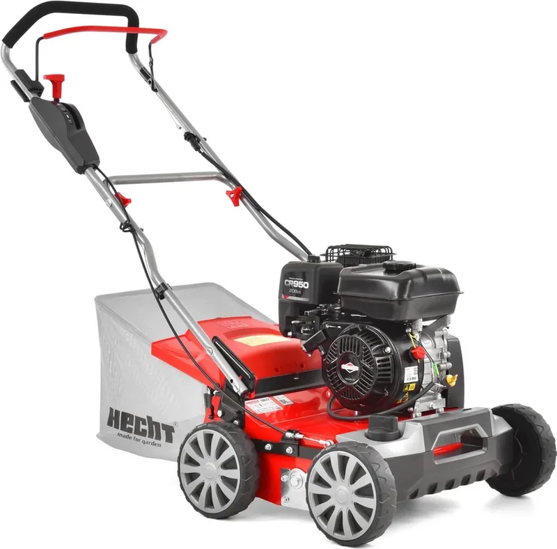 Verticuteermachine | gazonbeluchter 5677 - met Briggs and Stratton motor van Hecht – productafbeelding
