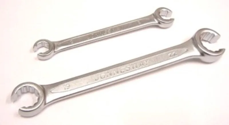 W241011 - Open ringsleutel - 10x11 mm - Voor rem- en hydraulische leidingen - Chroom-vanadium staal von Jonnesway – Produktbild