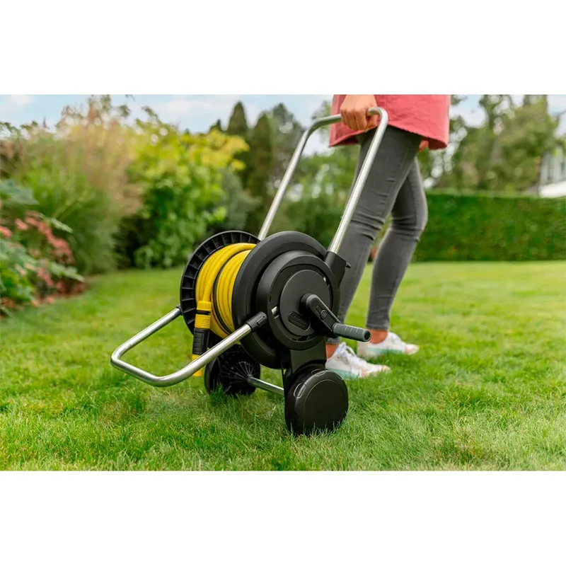 HT 2.20 Slangenwagen Incl. 20 m PrimoFlex tuinslang - Slangcapaciteit (m) 40 (1/2") / 20 (5/8") / 25 (3/4") - Compact en in hoogte verstelbaar - Incl. PrimoFlex tuinslang van Kärcher, Zwart – productafbeelding 5 van 5