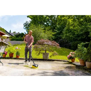 K 4 Comfort Premium Home Hogedrukreiniger - 130 bar - 420 l/u - 30 m2/u - Terrasreiniger T 5 - Slanghaspel - 4-in-1 Spuitlans - Geschikt voor oa. auto - fietsen - terras - motoren - schutting en tuinset by Kärcher – product image 6 of 6