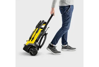 K 4 FJ hogedrukreiniger - 130 bar - 420 l/u - 30 m²/u - Incl. Foam Jet - Geschikt voor oa. auto - fietsen - terras - motoren - schutting en tuinset fra Kärcher – produktbillede 3 af 5