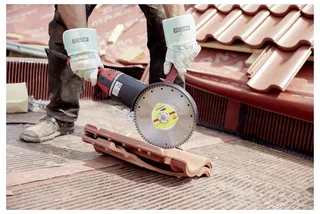 Klingspor 325355 DT 300 UT Extra Diamanttrennscheibe Durchmesser 180 mm Bohrungs-Ø 22.23 mm Baustellenmaterialien, Beton, universal, Dachziegel 1 St. de Klingspor – image du produit 2 sur 2
