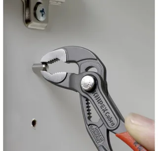 125mm Cobra® waterpomptang | geatramenteerd - 87 01 125 van Knipex, Rood – productafbeelding 4 van 4