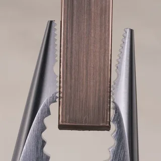 Pince à Bec Long 08 25 185 de Knipex – image du produit 2 sur 5