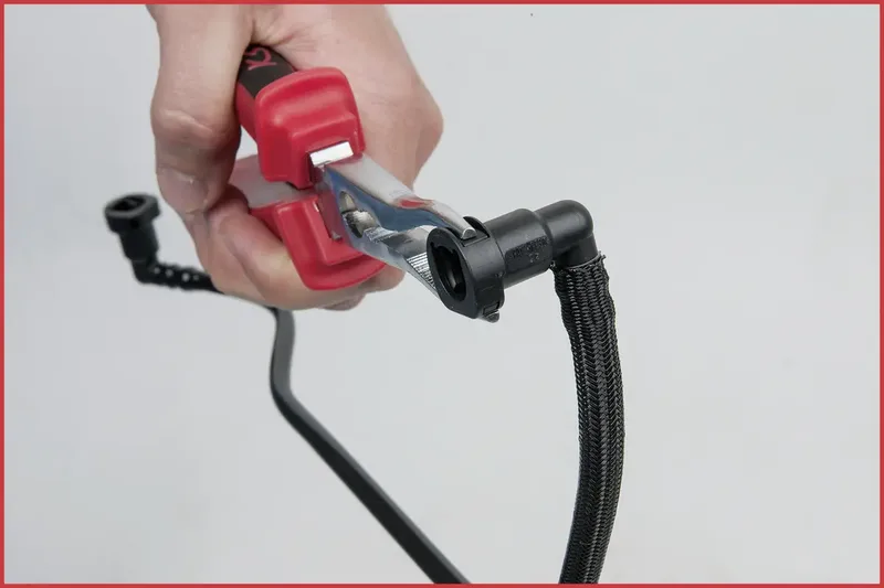 Kraftstoffleitungs-Zange für Schnellkupplungen mit 2-Komponentengriff by KS Tools – product image 2 of 3