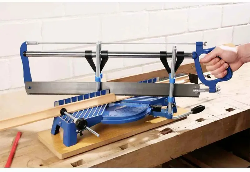 Scie à onglet 550 mm de KWB – image du produit 2 sur 2