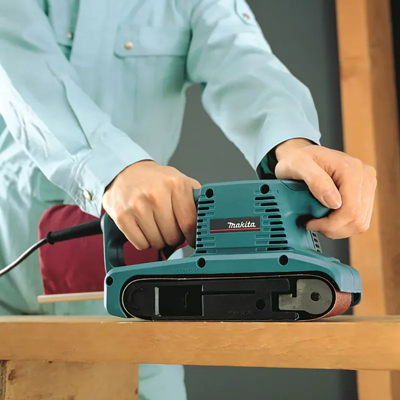 Belt sander 9910J de Makita – image du produit