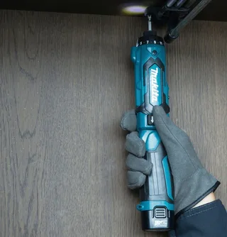 DF012DSE 7,2V Li-Ion accu boor-schroefmachine set (2x 1,5Ah accu) in koffer van Makita – productafbeelding 3 van 5