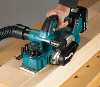 Rabot électrique Dkp181z 18v 82 Mm Lxt de Makita – image du produit 2 sur 5
