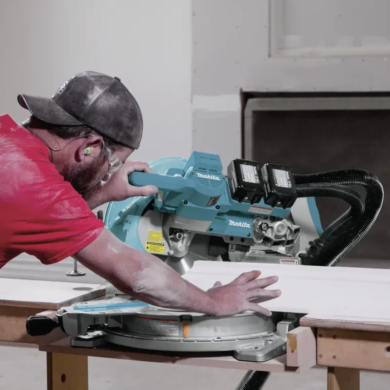 DLS111ZU Scie à onglet et radiale sans fil sans batterie 260 mm 30 mm de Makita – image du produit 2 sur 3