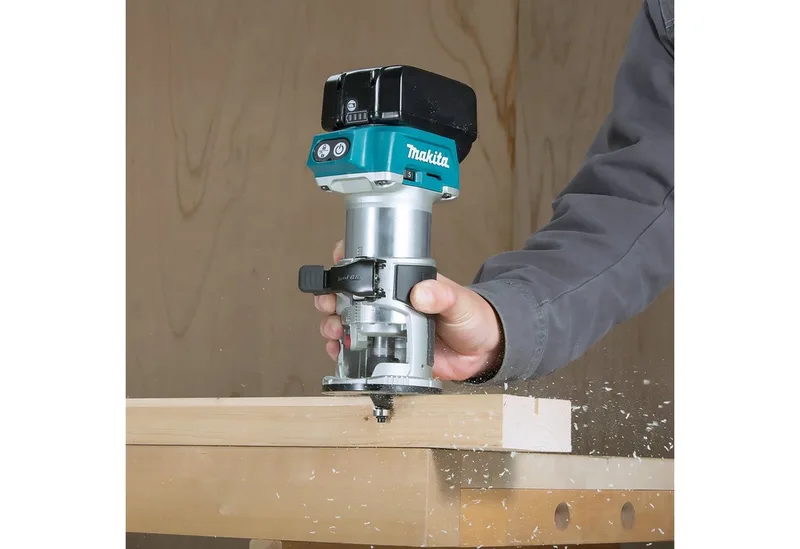 DRT50ZJX2 Accu Boven- en Kantenfrees 18V Basic Body in Mbox van Makita, Wit – productafbeelding 2 van 3