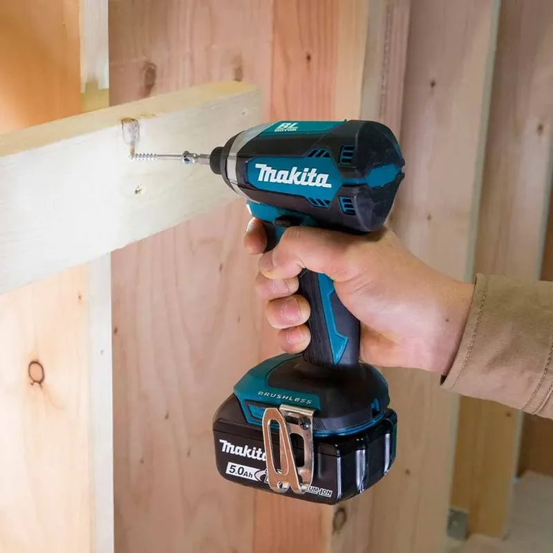 DTD153RTJ 18V Accu Slagschroevendraaier 2x 5.0Ah In Mbox van Makita – productafbeelding 2 van 3