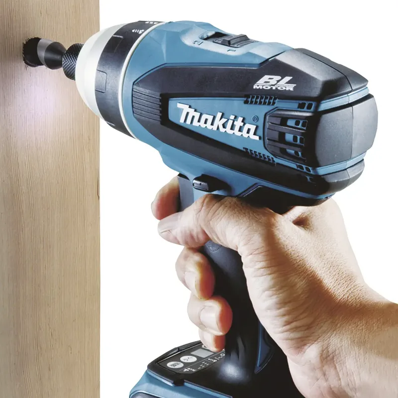 DTP141Z DTP141Z Clé à chocs sans fil 150 Nm 18 V Nombre d’accus fournis 0 Li-Ion sans batterie de Makita – image du produit 2 sur 2
