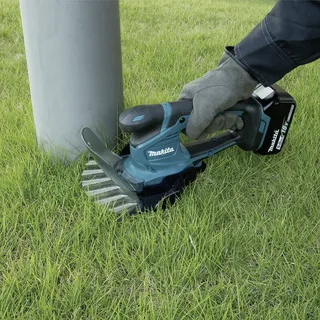 DUM604RFX1 DUM604RFX1 sans fil Cisaille à gazon avec batterie, avec chargeur 18 V Li-Ion de Makita – image du produit 2 sur 3