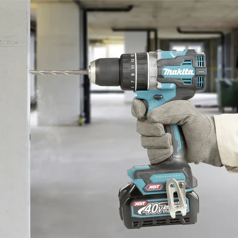HP002GA202 2-Gang-Akku-Schlagbohrschrauber inkl. 2. Akku, inkl. Ladegerät, inkl. Koffer de Makita – image du produit 2 sur 3