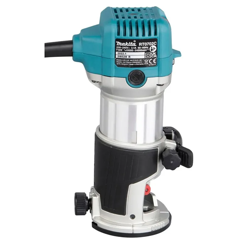 RT0702C - Kantenfrees - 230V van Makita, Zilver – productafbeelding 6 van 6