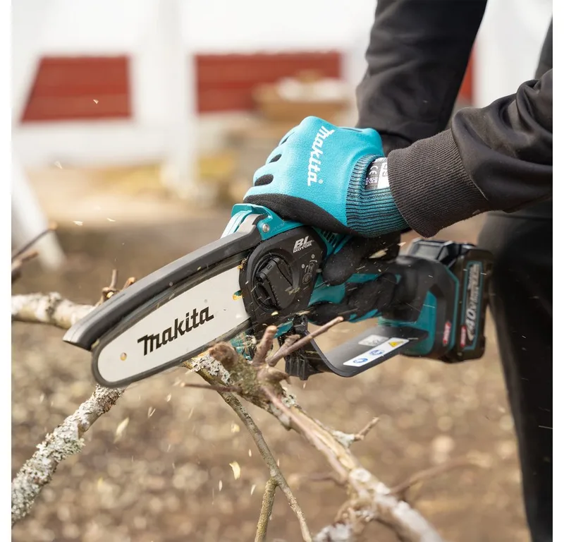 sans fil Tronçonneuse sans fil Longueur de lame 150 mm de Makita – image du produit 2 sur 5