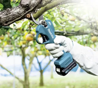 UP100DSMJ Accu Snoeischaar 12V Max 4.0Ah by Makita – product image 2 of 3