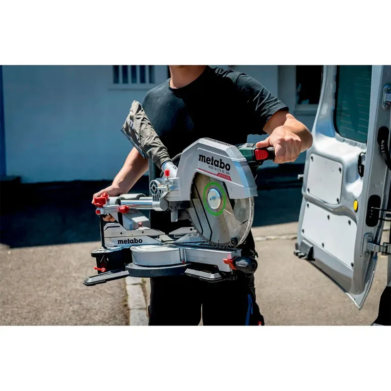 KGS 18 LTX BL 305 - Accu-afkortzaag - Krachtige Brushless-motor - Precision Cut Line van Metabo – productafbeelding 2 van 6