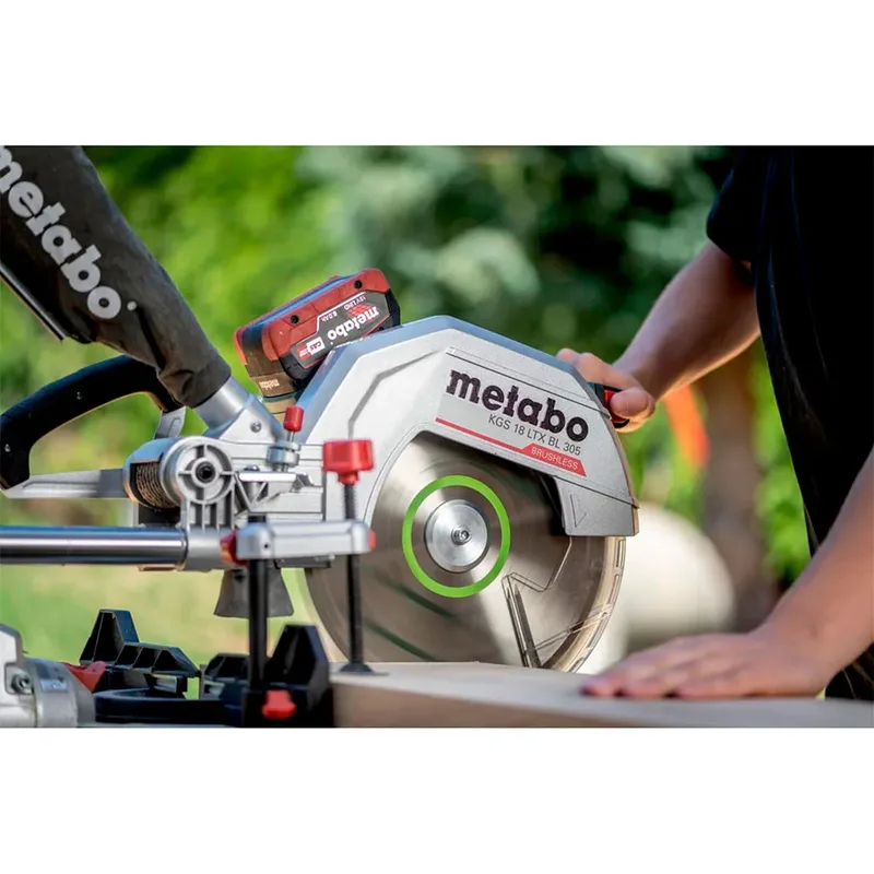 KGS 18 LTX BL 305 - Accu-afkortzaag - Krachtige Brushless-motor - Precision Cut Line van Metabo – productafbeelding 5 van 6