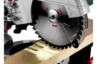 Metabo 613254900 Kappsäge 254 mm 30 mm 1450 W by Metabo – product image 3 of 4