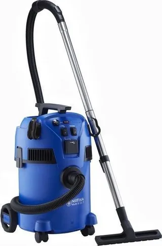 Multi 22T Nat en Droogzuiger - 1200 W - Extra stekkeraansluiting - Blauw van Nilfisk – productafbeelding 1 van 2