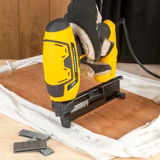 Elektrische Tacker 800w by Powerplus – product image 4 of 5