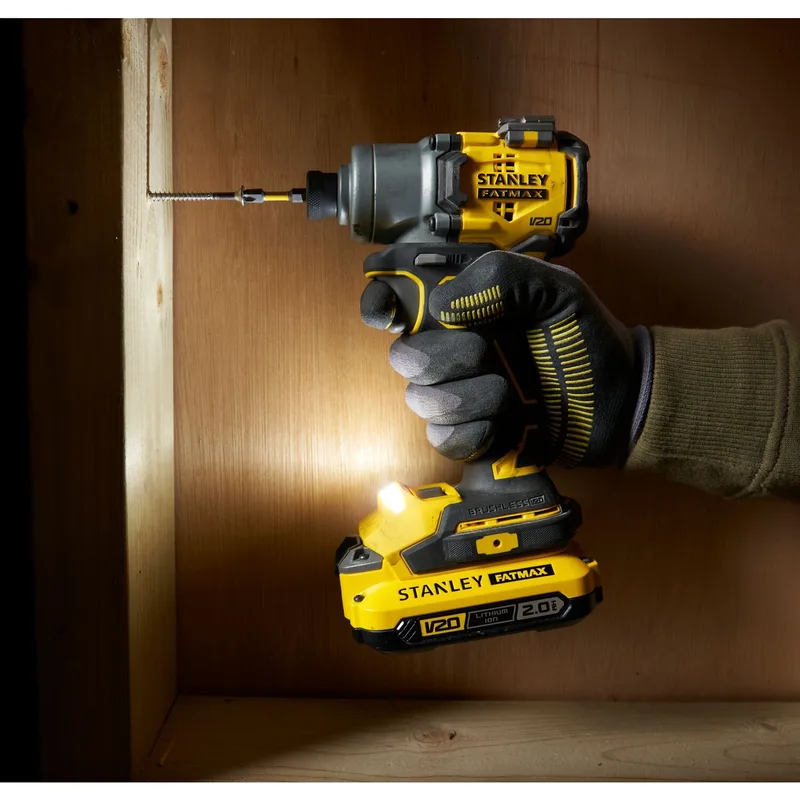 Gereedschap - 18V ACCU-slagmoersleutel, zonder accu en lader SFMCF830B-XJ de Stanley – image du produit 2 sur 8