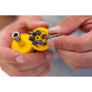 Multibit Stubby Schroevendraaier van Stanley, Zwart, Geel – productafbeelding 3 van 6