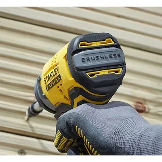SFMCF820D2K - Slagmoersleutel - 18V - 190Nm - Accu by Stanley – product image 5 of 6