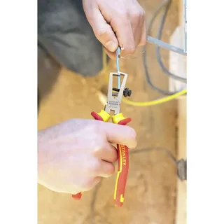 STANLEY 0-84-010 0-84-010 VDE Abisolierzange mit Kunststoff überzogen by Stanley – product image 2 of 3