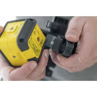 STHT775021 Kreuzlinienlaser by Stanley – product image 2 of 3