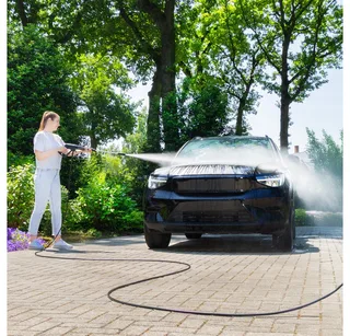 Hogedrukreiniger V24-2 - 2400W – 180 bar - Incl. 10m premium slang, terrasreiniger, schuimsproeier en accessoires van VONROC – productafbeelding 2 van 5