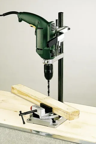 Boorstandaard met bankschroef voor boormachine - Universeel - Tafelboormachine - Kolomboor - Machineklem - 3406301 van Wolfcraft – productafbeelding 2 van 3