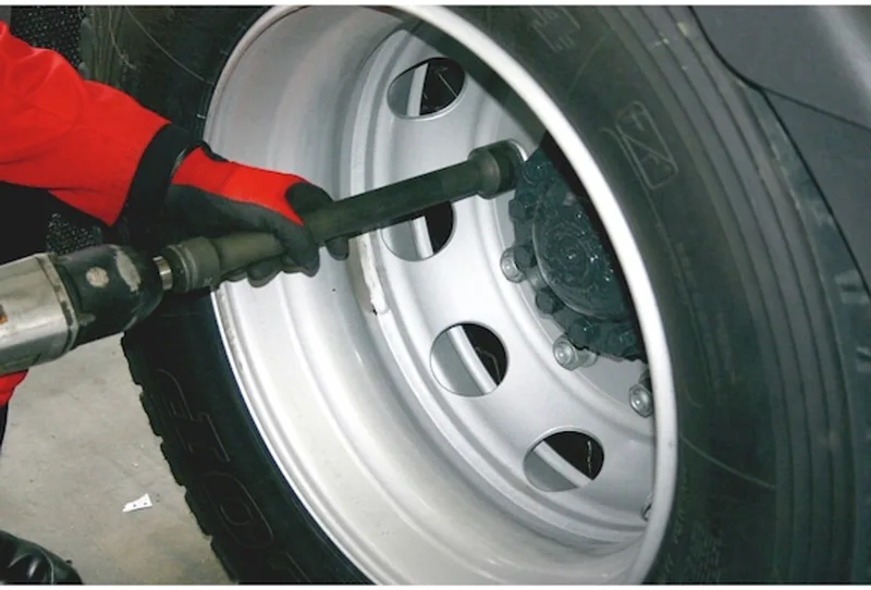 Wielmoerkrachtdopsl., bit, lang, zesk.1 inch - 1 inch wielmoerdop x 1 st Soort aandrijving Aansluiting Lengte de Würth, Noir – image du produit