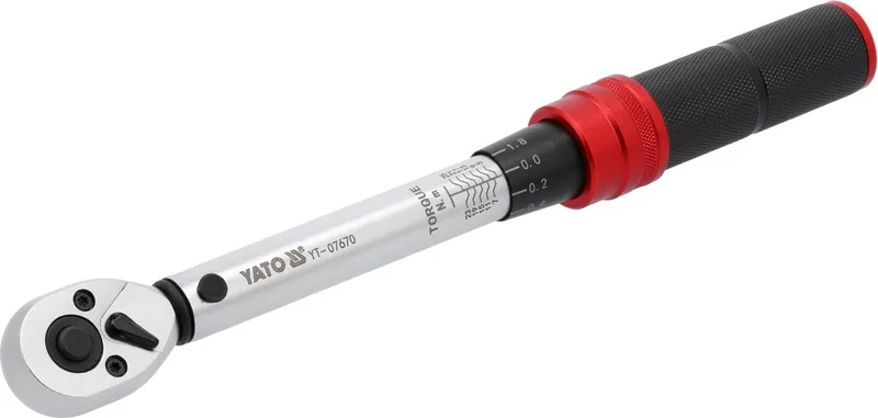 Professionele Momentsleutel 1/4" – Nauwkeurig Instelbaar Klik-Mechanisme – Hoogwaardig Chroom-Vanadium Staal – Inclusief Opbergkoffer de Yato, Metaakleurig – image du produit