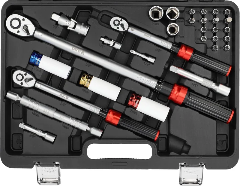 Professionele Momentsleutelset - 32-Delig - 2-220 Nm - 1/4", 3/8" & 1/2" - Met Doppen & Bits (YT-07717) von Yato, Schwarz – Produktbild